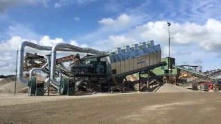 Nihot Recycling SDS 2000 for cleaning aggregates