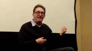 Spongebob Voice (Tom Kenny) Sings FUN Song LIVE!! Resimi