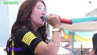 KOPI LAMBADA - MIRA ROSITA - OM REVATA LIVE GEMPOL PLAZA