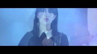 Video voorbeeld van "DUM DUM GIRLS - TOO TRUE TO BE GOOD"