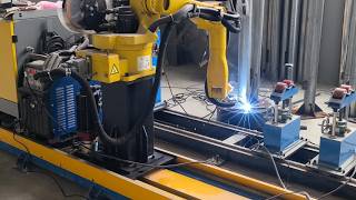 How Linear Tracks Improve Welding Robot Performance