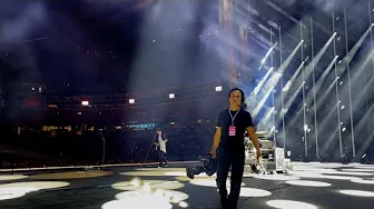 Working the backline.