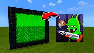 How to Make a PORTAL to ZOMBIE CATCHER Dimension in Minecraft!