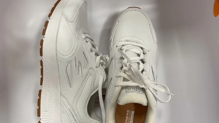 Skechers Women's GO Run CONSISTENT-Broad Spectrum Sneaker