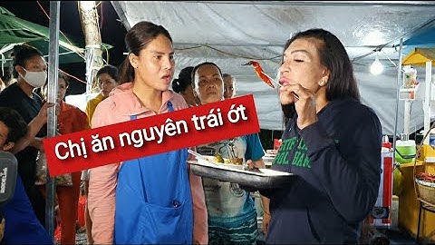 Người mẫu lô tô Trà My trong cộng đồng LGBT đến thăm Cát Thy và review khổ qua cà ớt.