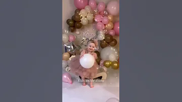 خلوني نعيش حياتي 