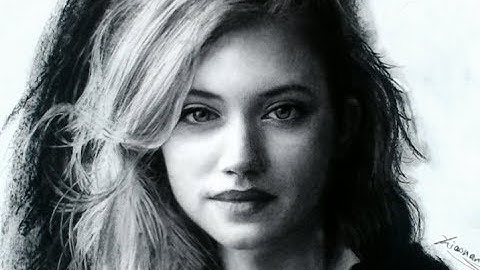 This is why you should use charcoal - Portrait Girl - FREE Art Tutorial (link in desc)