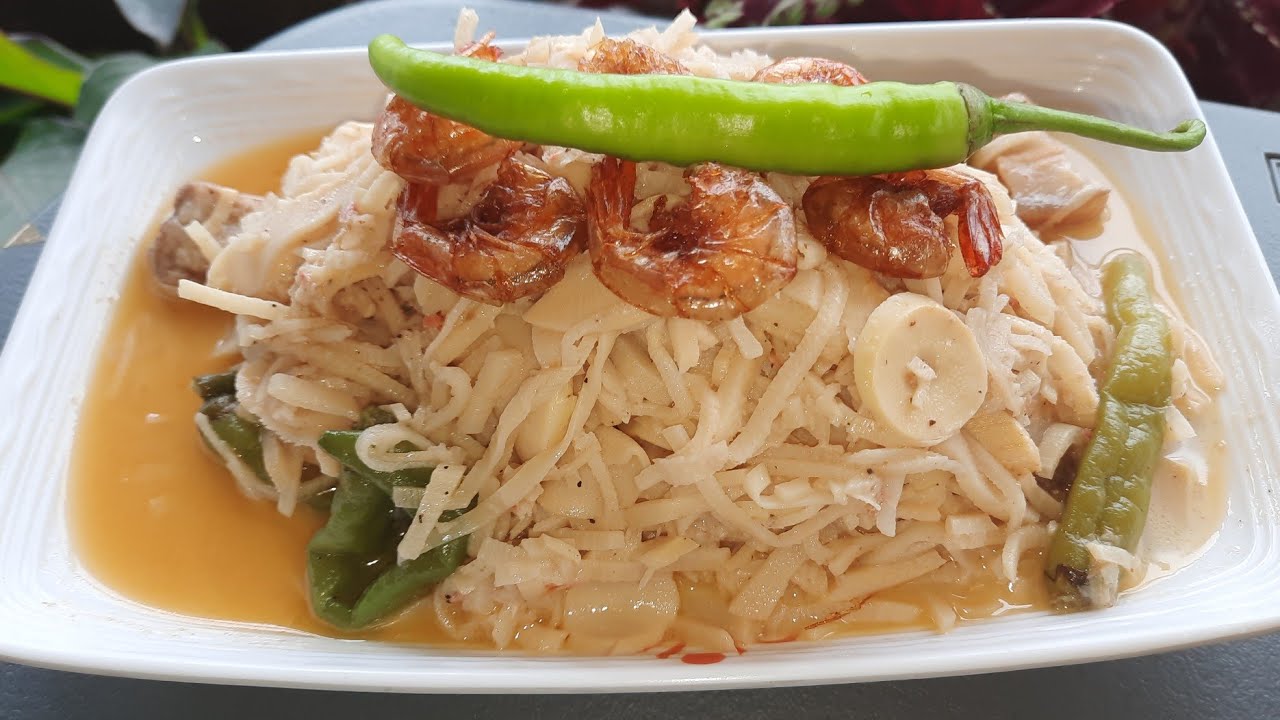 GINATAANG LABONG WITH PORK AND SHRIMPS - YouTube