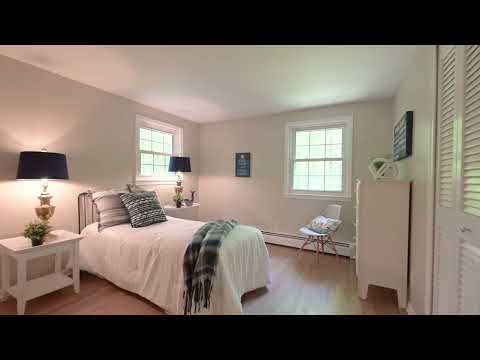 17987 Elliot Dr, Chagrin Falls, OH home video tour