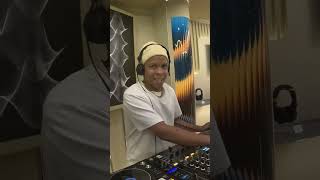 Academy Of Sound Engineering x Proaudio   Student Confidence On The Decks