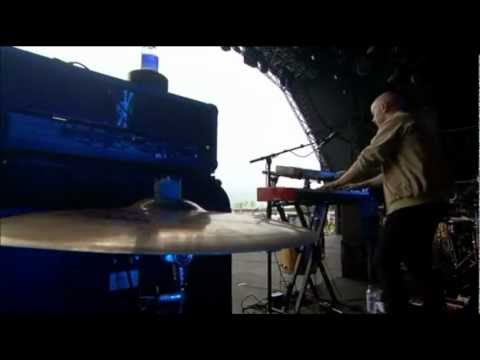 The Temper Trap - Trembling Hands (T in the Park 2012)