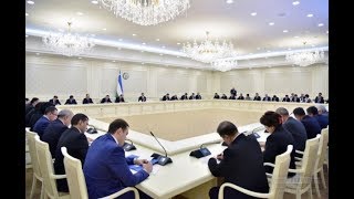 Oʻzbekiston Prezidenti Shavkat Mirziyoyev 2018-yil 9-noyabrda videoselektor yigʻilishi oʻtkazdi