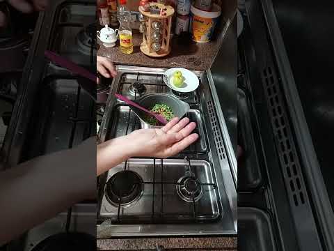 للناس ابا بتضبخ البسلا بالسكر البزلا