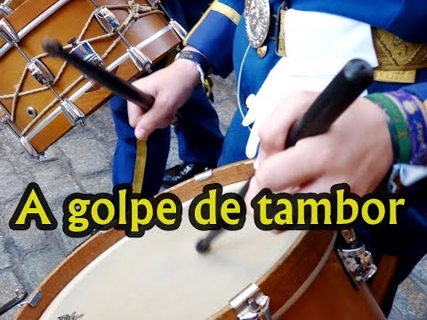 A GOLPE DE TAMBOR (SEMANA SANTA DE SEVILLA) 