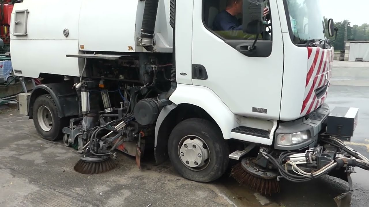 Balayeuse - Sweeper Renault 44ACA7 (1)