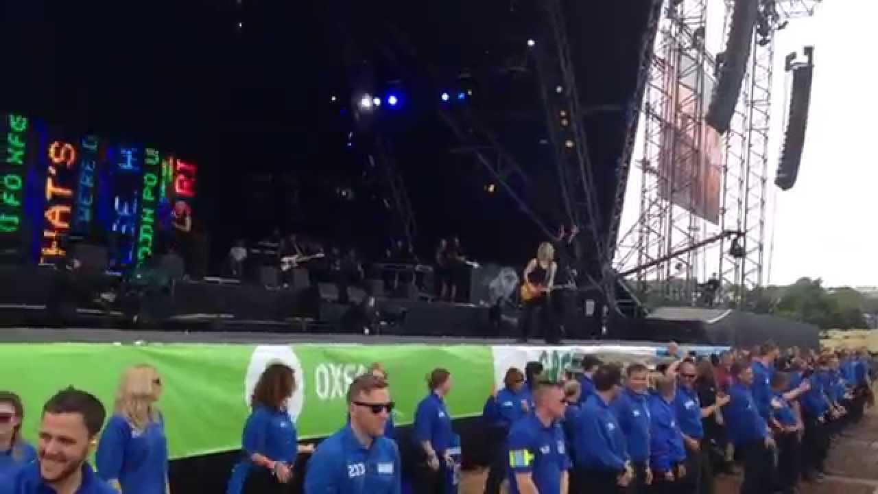 Lionel Richie Dancing on the Ceiling Glastonbury 2015