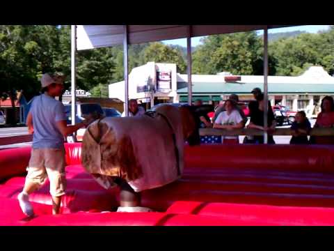 Bull Racing Fail Bull riding... Fail... - YouTube