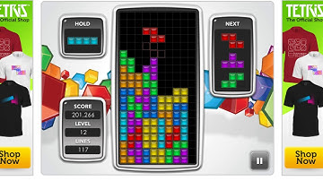 Playing Tetris - Score of 820,000 on level 25 (on tetris.com)