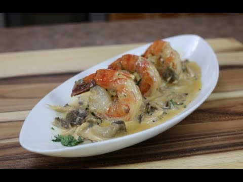 sauteed-shrimp-with-oyster-mushrooms-and-grand-marnier