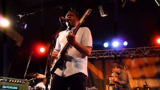 ROBERT CRAY - Blues Get Off My Shoulder - Paris 2013 chords