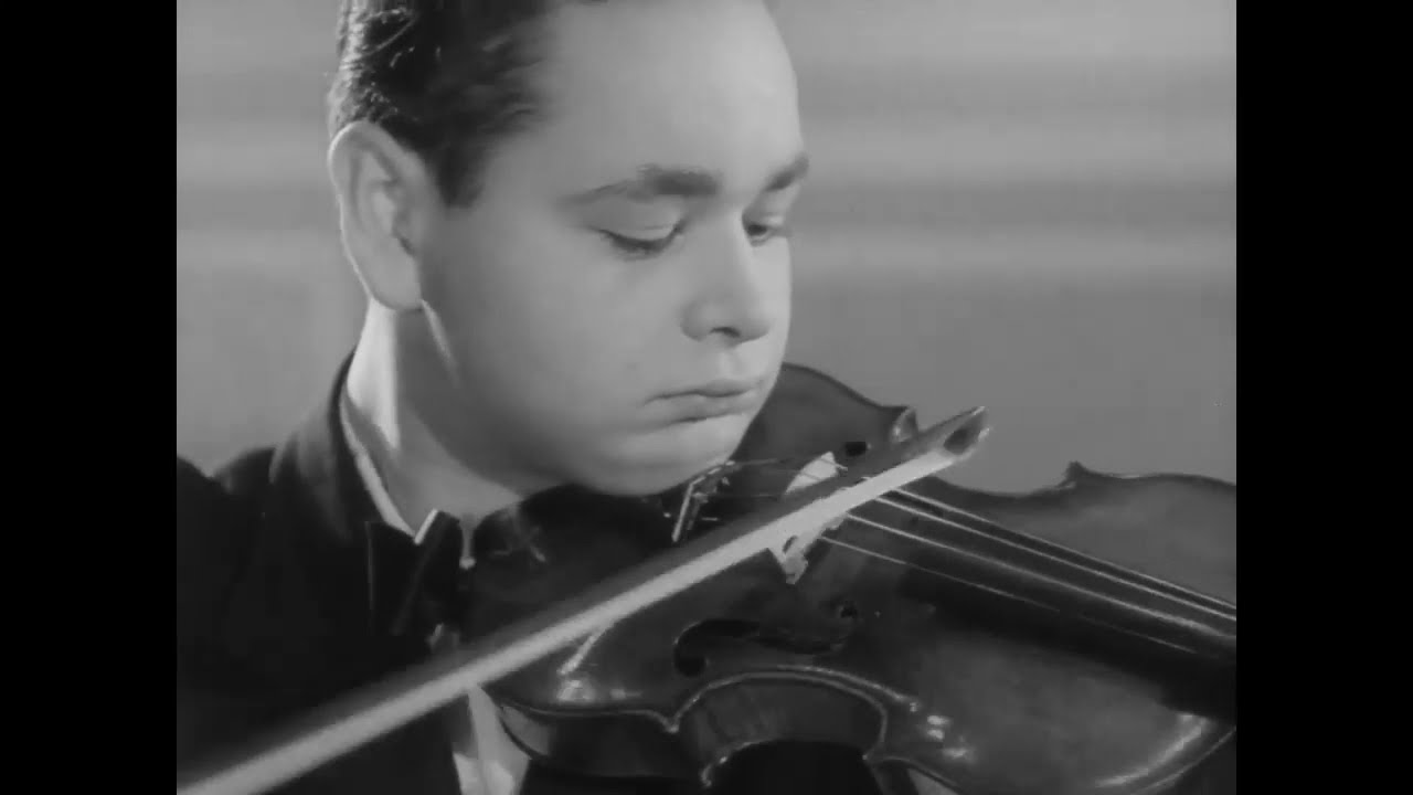 Michael Rabin plays Paganini Caprice No. 5 at Carnegie Hall in 1953