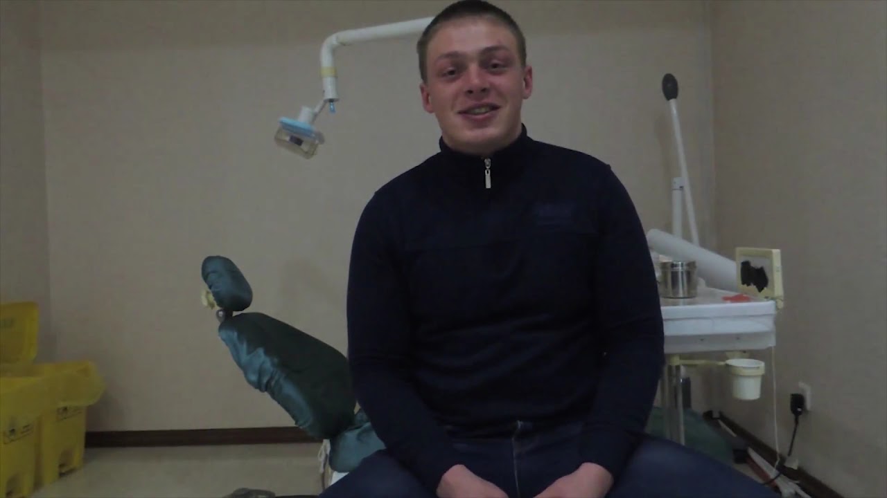 Владимир, протезирование передних зубов коронками из диоксида циркония. <br>Отзыв о протезировании в Китае. Stoma-stom 