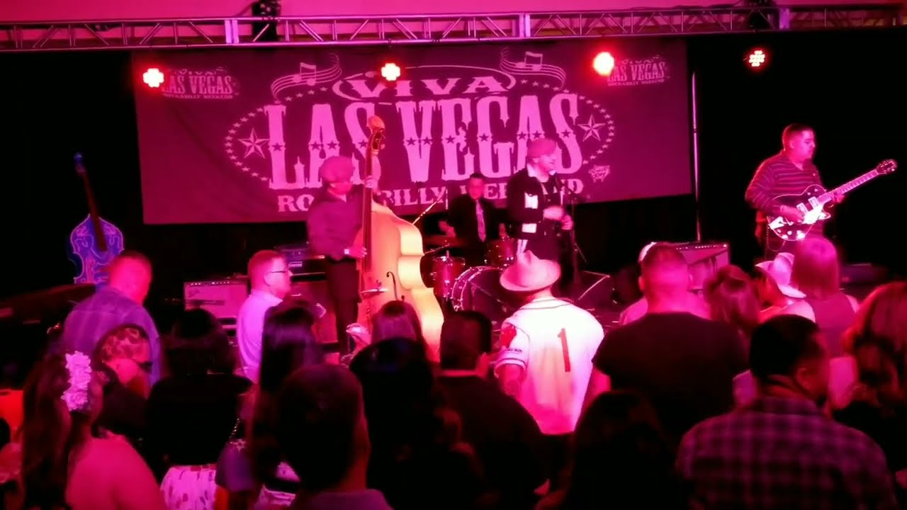 Bebo & The Goodtime Boys | Viva Las Vegas Rockabilly Weekend 25! auf YouTube ansehen Bebo & The Goodtime Boys | Viva Las Vegas Rockabilly Weekend 25! auf YouTube ansehen
