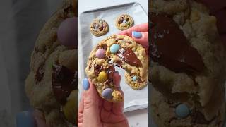 how to make the best chocolate chip cookies 🍪 #cookies #asmr #foodasmr #chocolatechipcookies #shorts