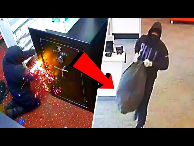 The world's largest cash heist by a legendary Turkish hacker in collaboration with Russians...
