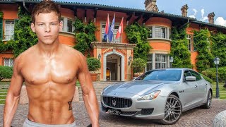 Jonathan Lipnicki Age, Parents, Family, Lifestyle Net Worth Biography