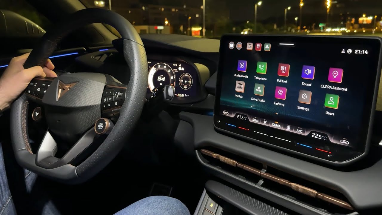 CUPRA TERRAMAR 2025 - NIGHT DRIVE in the city