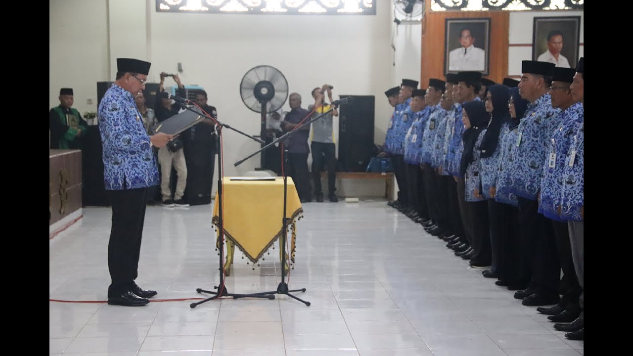 BUPATI KOTABARU LANTIK PEJABAT PEMKAB KOTABARU 