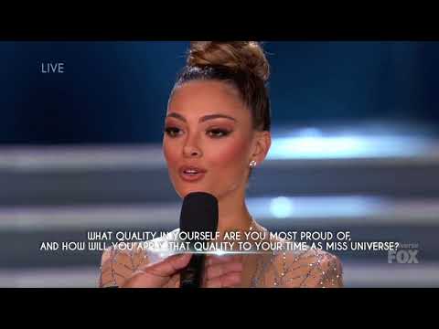 Video: Futbollisti I Virgjër 32-vjeçar Tim Tebow Martohet Me Miss Universe