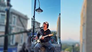 Cherry coloured funk (Cocteau Twins) live from the balcony