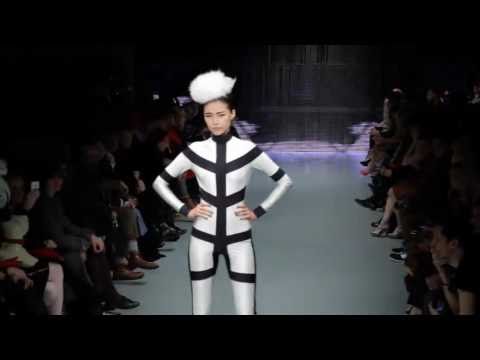 PAM HOGG - FALL 2011 FASHION SHOW BY XXXX MAGAZINE