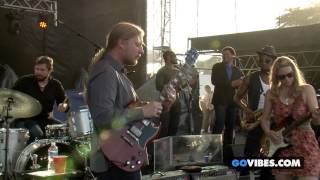 Tedeschi Trucks Band Performs "Made Up Mind" at Gathering of the Vibes Music Festival 2013 chords