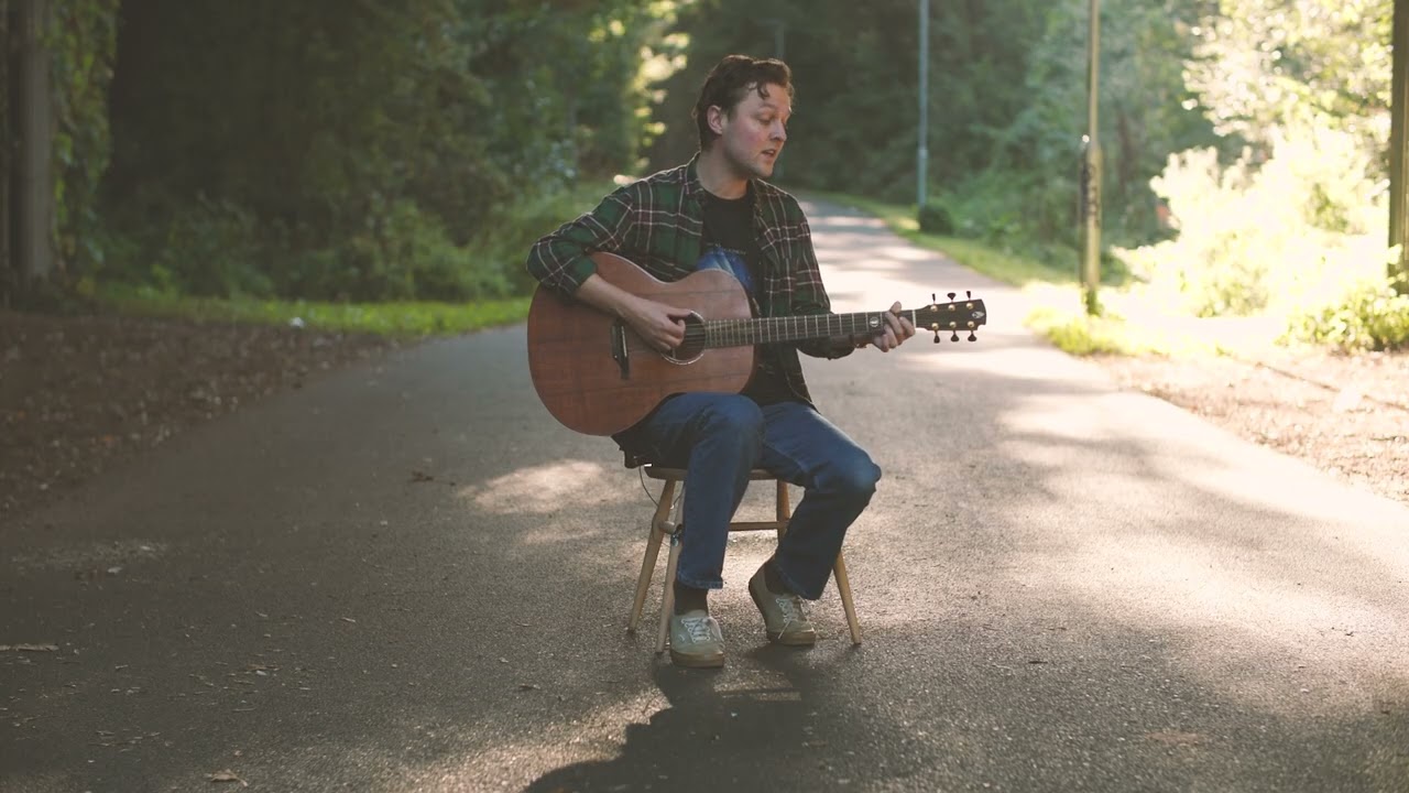 Joshua Burnside - Nicer Part of Town (Official Live Video)