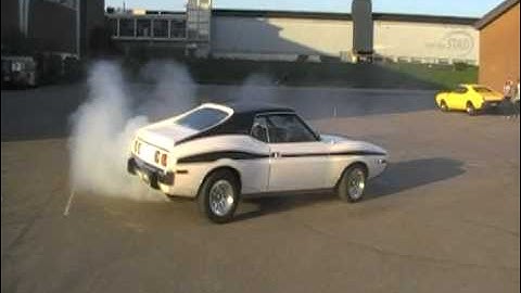 1973 AMC Javelin Burnout Donut