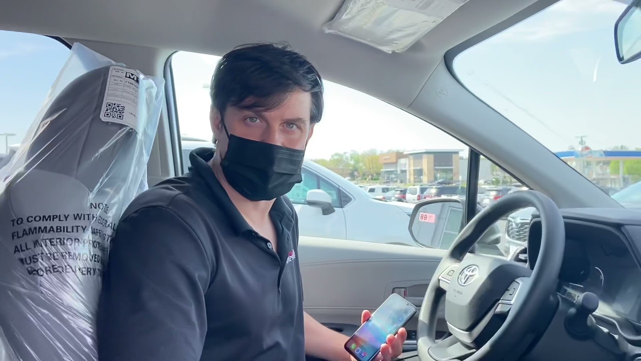 2021 Toyota Sienna Apple CarPlay - YouTube