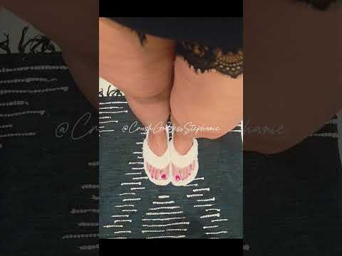 I give you...perfection. #goddess #foot #feet #pedicure #crush #legs #slippers #toeprints