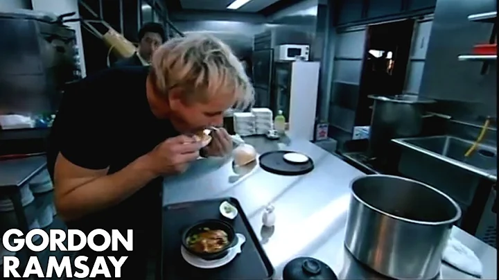 Gordon Eats Shark Fin Soup in Taipei | Gordon Ramsay - DayDayNews