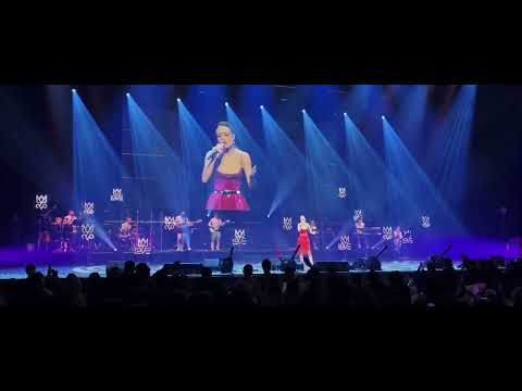 容祖兒 Joey Yung - Love in Niagara Falls [容祖兒巡迴演唱會•尼加拉瀑布站] - End Song 抱抱