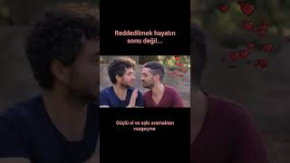 Pasif Gayin Öpüşmek Istemesi Reddedildi. Boş Ver Dünya Sonu Değil Linktekini Izle