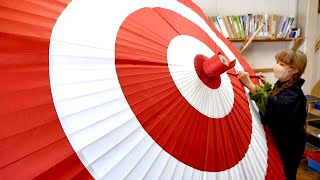 Удивительный процесс изготовления японского зонтика!