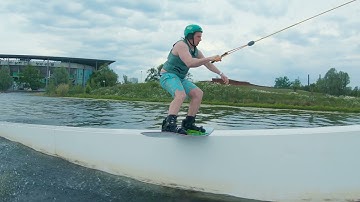 Wakeboard Regular Heelside Backside Noseslide