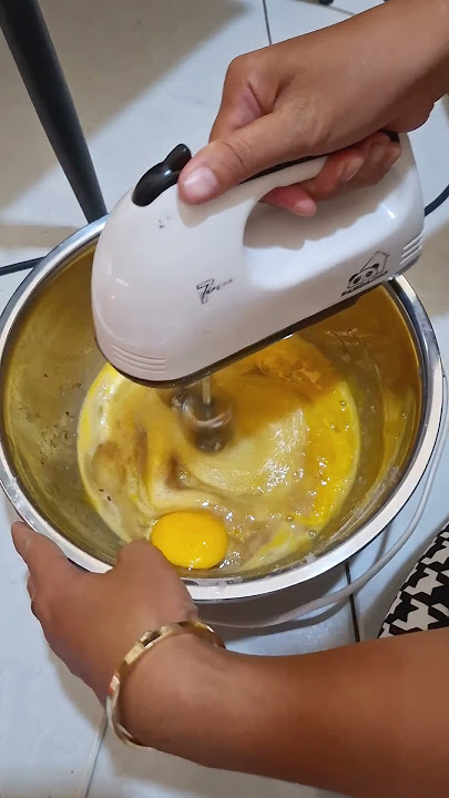 Kocok Telur dengan Hand Mixer Mini Elektrik 7 Speed
