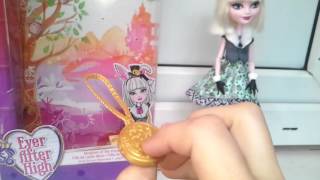 Обзор на куклу Ever After High Банни бланк