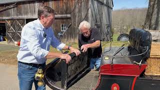 How do you start a 121 year old car? Wayne Carini 's 1901 Curved Dash Oldsmobile!