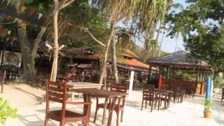 Koh Phi Phi - Erawan Palms Resort - Staff Area 01