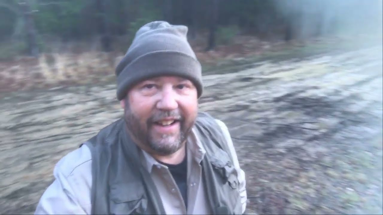 Off Grid Day 6 - Going muddin' Tennessee style in a 40' class A  Diesel motorhome/bus!